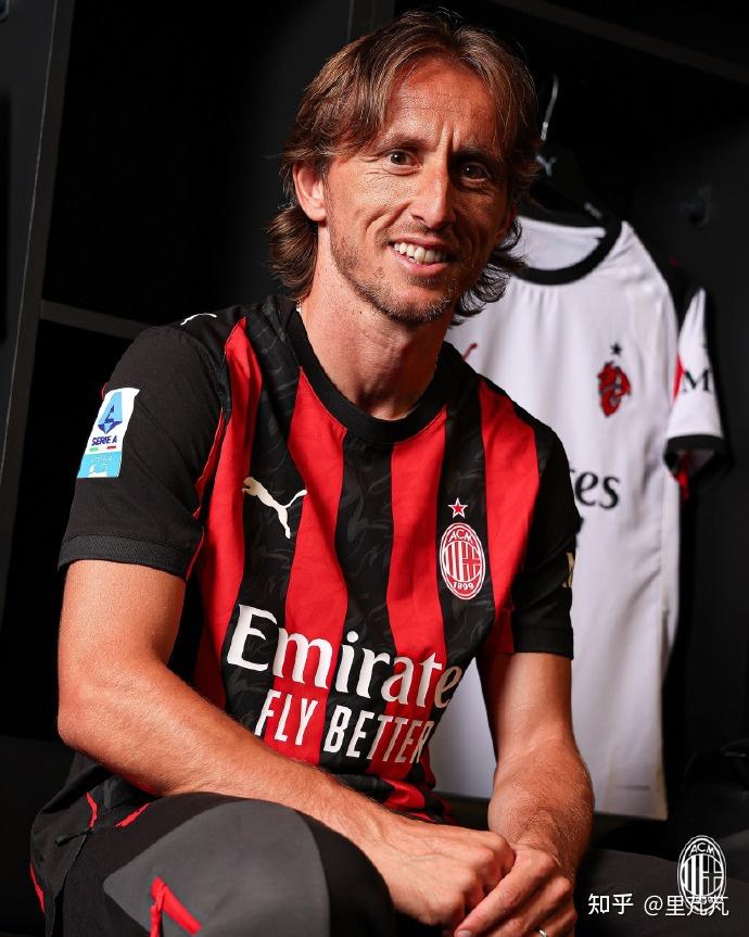 英超CEO：我们不会缩减至18队；夏季系列赛2027年继续举办