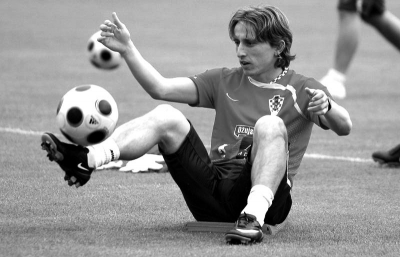 赛季全勤，柏太阳神队长：要以一场胜利和笑容结束这个赛季