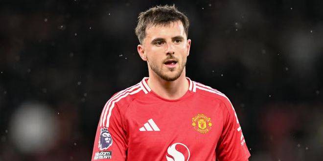 以全新视角回顾AC米兰对阵罗马的比赛📽️🔴⚫