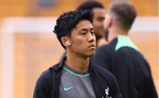 昔日水晶宫双星埃泽、奥利塞本赛季关键数据对比：后者均占优